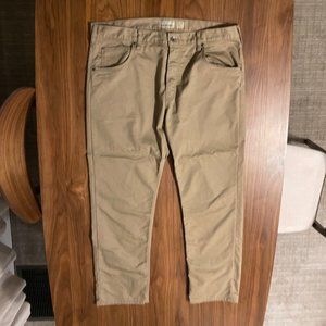 Men's Performance Twill Jeans / Khakis / Chinos - Short 38 x 30